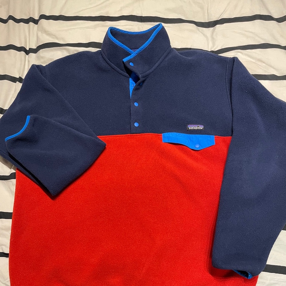 Red/Blue Men’s XL Patagonia Synchilla Fleece